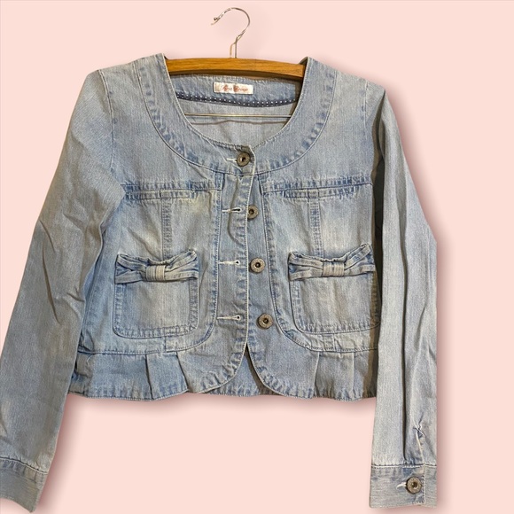 First Revue Demi Jacket - Picture 5 of 7